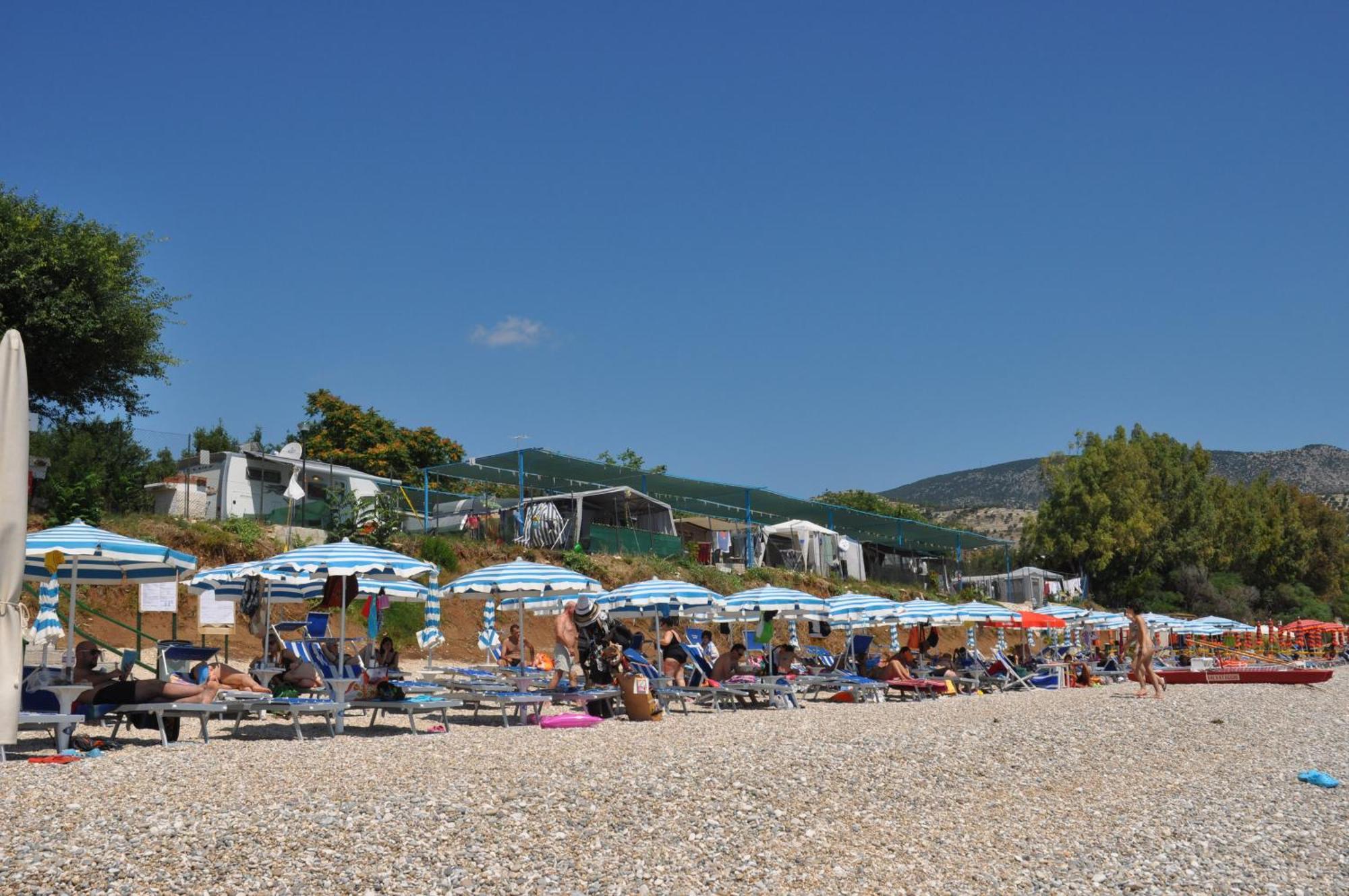 Mattinata Camping Extérieur photo